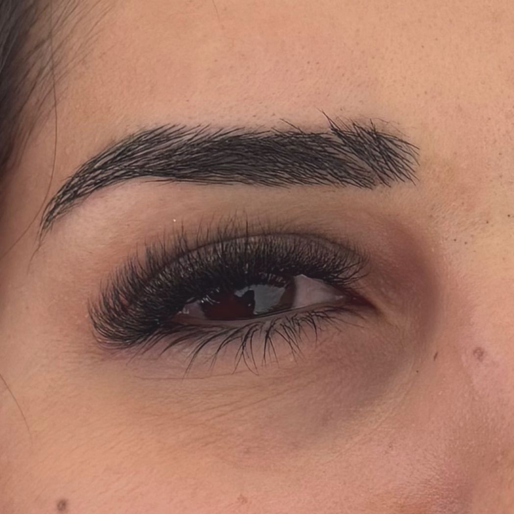 Wimpern & Augenbrauen